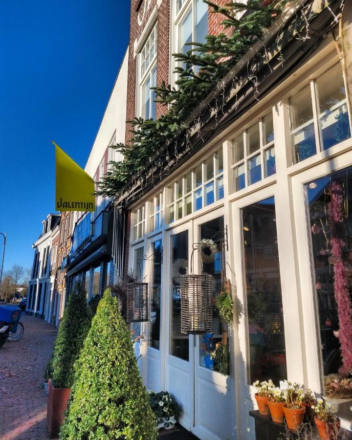 Stadslogement Valentijn Снек Екстериор снимка