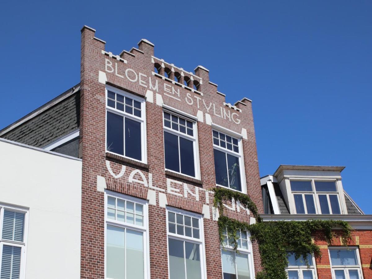 Stadslogement Valentijn Снек Екстериор снимка